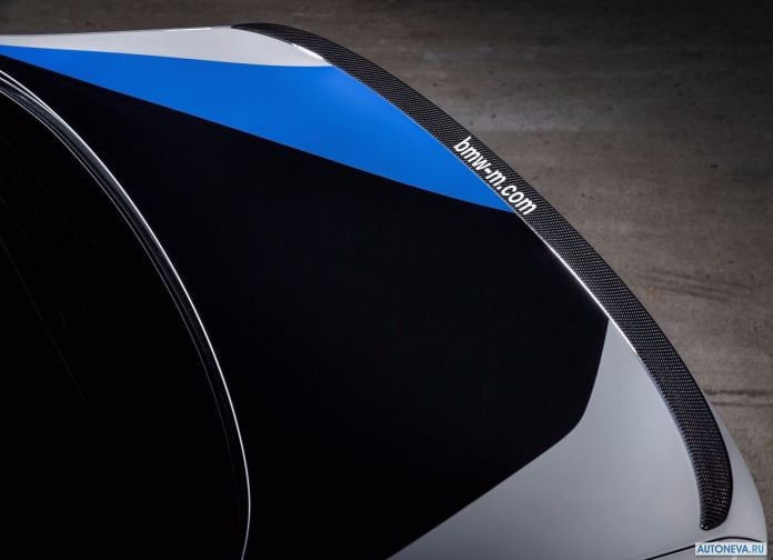 2018 BMW M5 MotoGP Safety Car - фотография 38 из 42