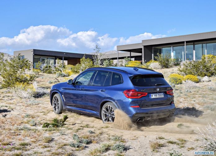 2018 BMW X3 M40i - фотография 58 из 156