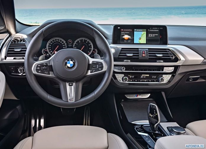 2018 BMW X3 M40i - фотография 71 из 156
