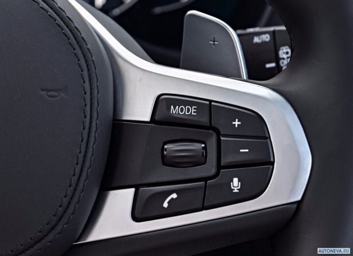 2018 BMW X3 M40i - фотография 95 из 156