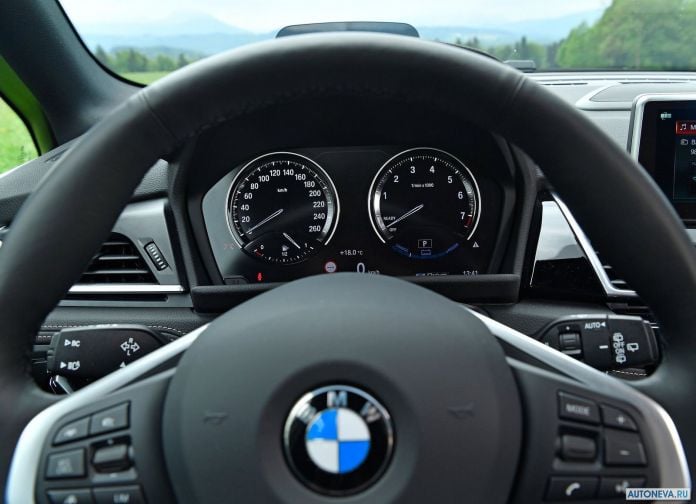2019 BMW 225xe iPerformance - фотография 7 из 16 2019 BMW 225xe iPerformance - фотография 7 из 16
