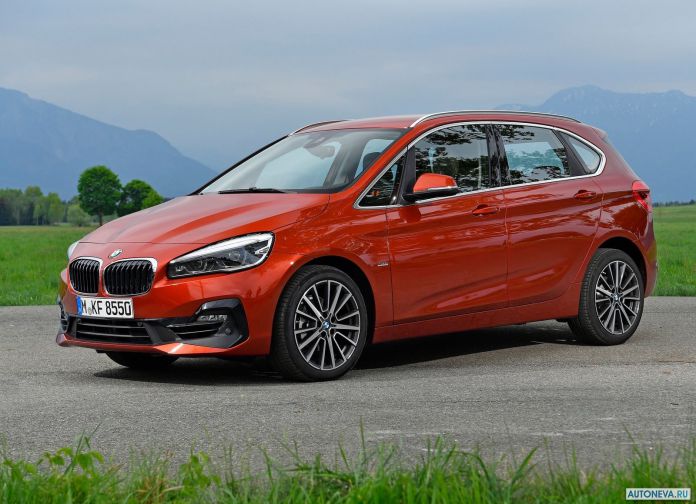 2019 BMW 2-series Active Tourer - фотография 4 из 97