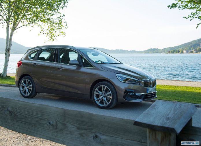 2019 BMW 2-series Active Tourer - фотография 6 из 97