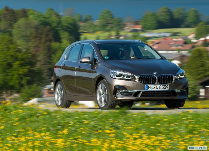 2019 BMW 2-series Active Tourer - фотография 12 из 97 2019 BMW 2-series Active Tourer - фотография 12 из 97