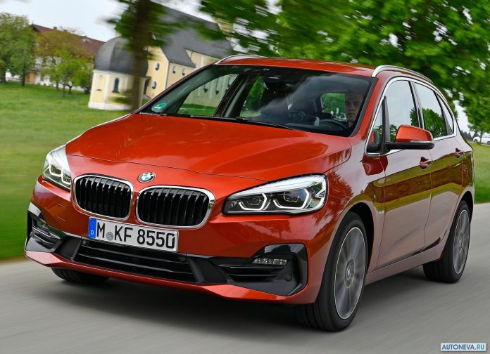 2019 BMW 2-series Active Tourer - фотография 18 из 97 2019 BMW 2-series Active Tourer - фотография 18 из 97