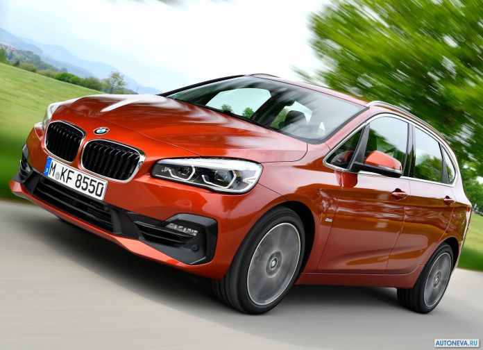 2019 BMW 2-series Active Tourer - фотография 22 из 97 2019 BMW 2-series Active Tourer - фотография 22 из 97