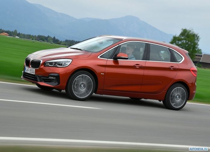 2019 BMW 2-series Active Tourer - фотография 28 из 97