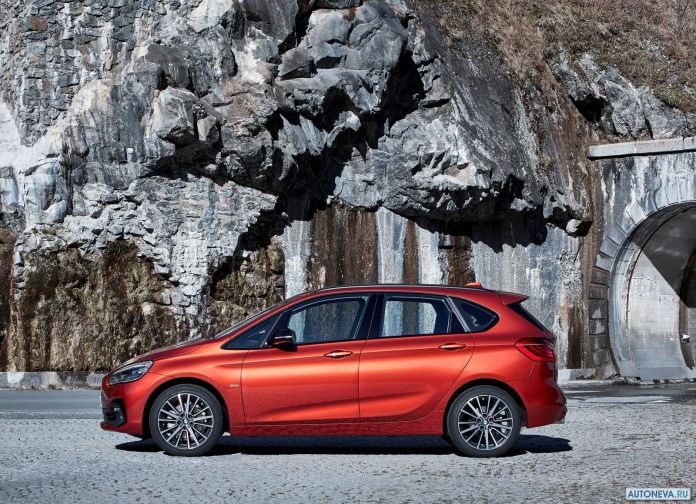 2019 BMW 2-series Active Tourer - фотография 40 из 97