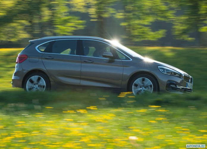 2019 BMW 2-series Active Tourer - фотография 42 из 97