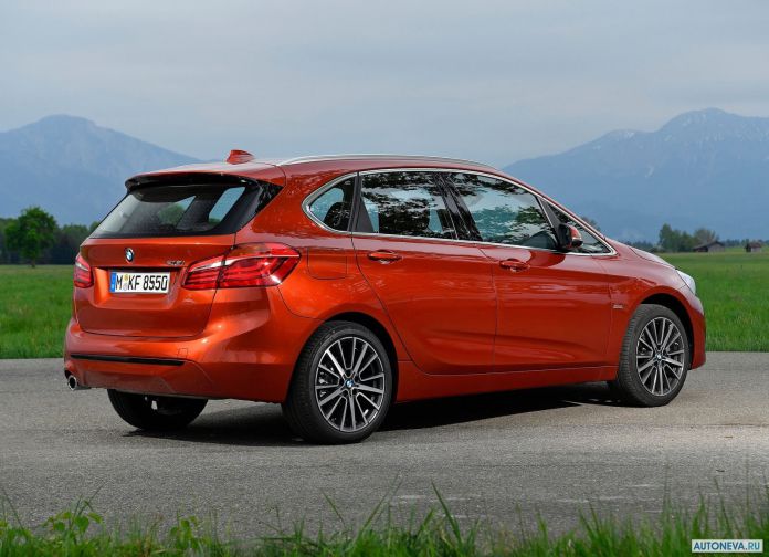 2019 BMW 2-series Active Tourer - фотография 45 из 97