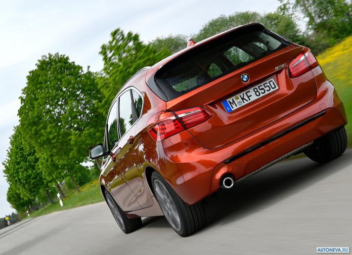 2019 BMW 2-series Active Tourer - фотография 60 из 97 2019 BMW 2-series Active Tourer - фотография 60 из 97