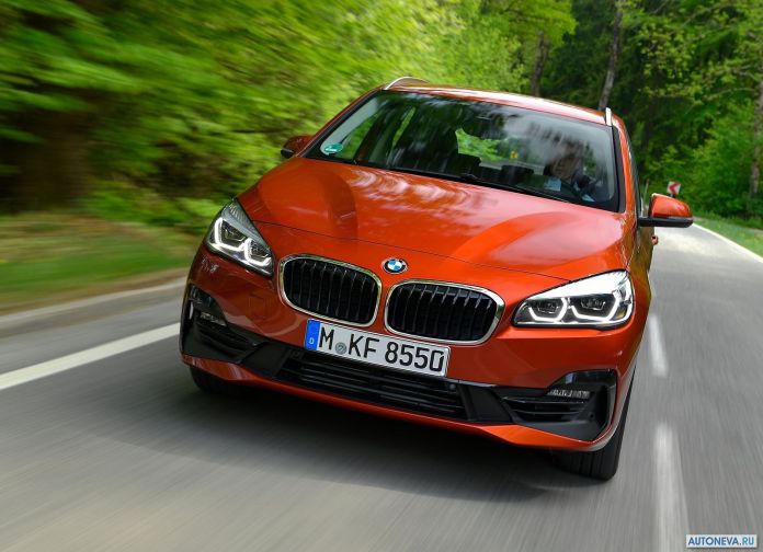 2019 BMW 2-series Active Tourer - фотография 67 из 97 2019 BMW 2-series Active Tourer - фотография 67 из 97
