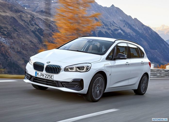 2019 BMW 2-series Gran Tourer - фотография 10 из 115