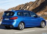 bmw_2019_2_series_gran_tourer_029.jpg