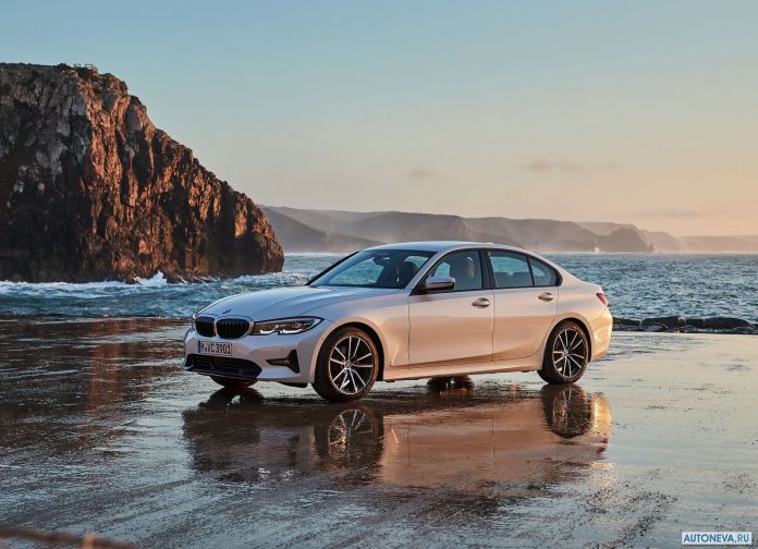 2019 BMW 320d Sport Line - фотография 9 из 107