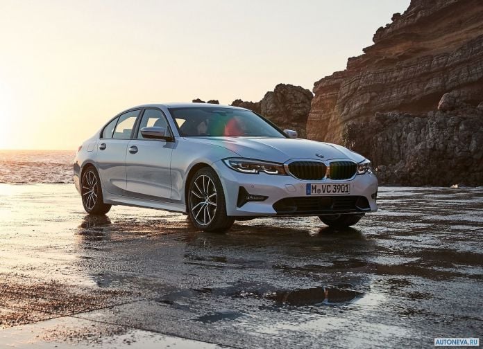 2019 BMW 320d Sport Line - фотография 28 из 107