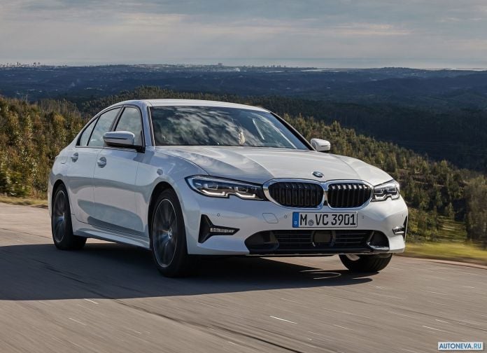 2019 BMW 320d Sport Line - фотография 30 из 107