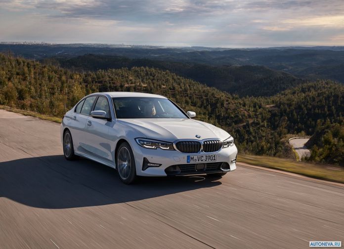 2019 BMW 320d Sport Line - фотография 34 из 107 2019 BMW 320d Sport Line - фотография 34 из 107