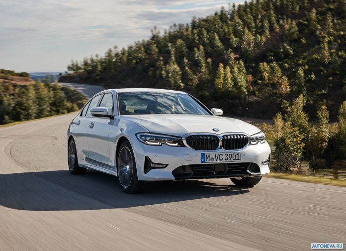 2019 BMW 320d Sport Line - фотография 36 из 107