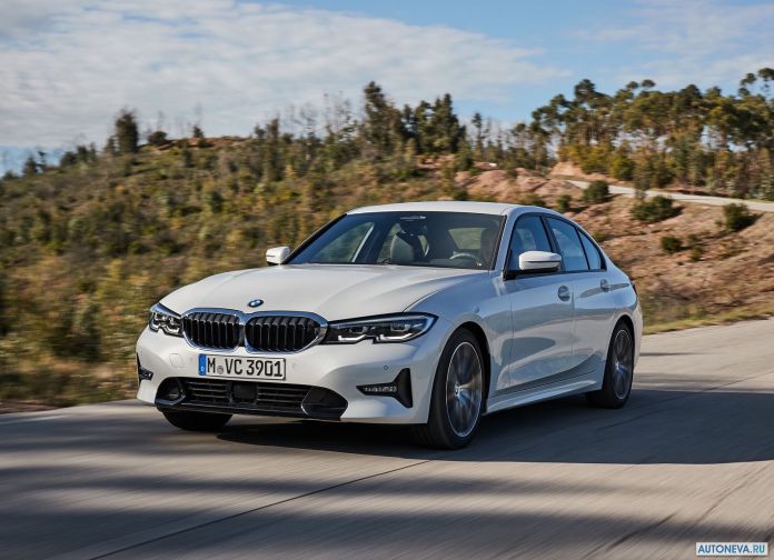 2019 BMW 320d Sport Line - фотография 38 из 107 2019 BMW 320d Sport Line - фотография 38 из 107