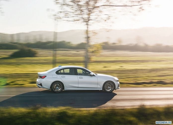 2019 BMW 320d Sport Line - фотография 54 из 107 2019 BMW 320d Sport Line - фотография 54 из 107