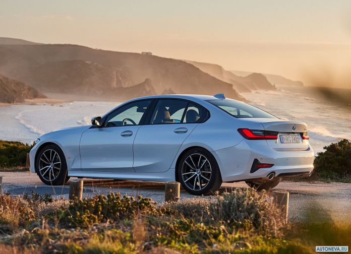 2019 BMW 320d Sport Line - фотография 59 из 107 2019 BMW 320d Sport Line - фотография 59 из 107