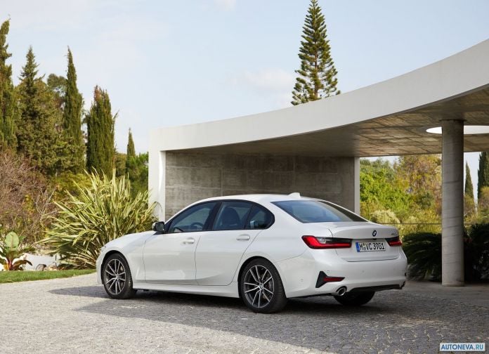 2019 BMW 320d Sport Line - фотография 63 из 107 2019 BMW 320d Sport Line - фотография 63 из 107