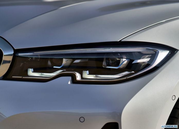 2019 BMW 320d Sport Line - фотография 100 из 107 2019 BMW 320d Sport Line - фотография 100 из 107