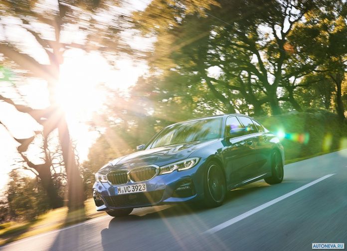 2019 BMW 330i M Sport - фотография 23 из 110