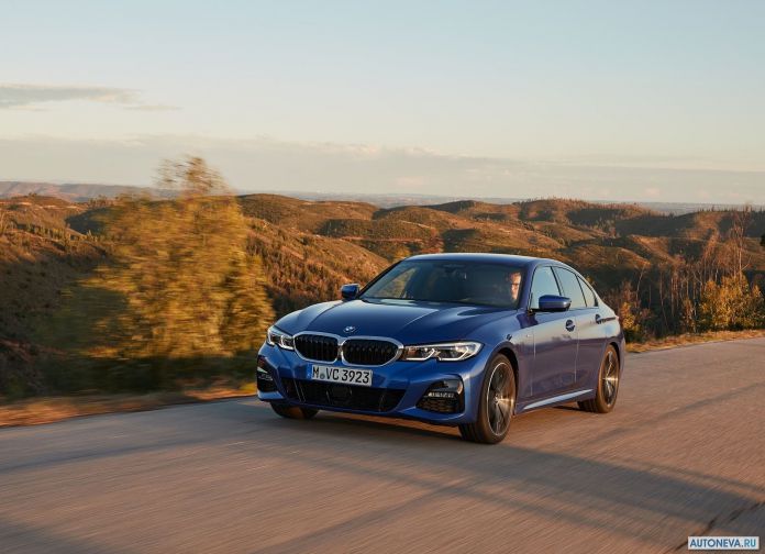 2019 BMW 330i M Sport - фотография 27 из 110 2019 BMW 330i M Sport - фотография 27 из 110