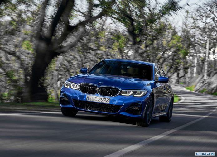 2019 BMW 330i M Sport - фотография 38 из 110 2019 BMW 330i M Sport - фотография 38 из 110