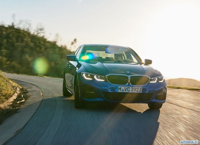 2019 BMW 330i M Sport - фотография 40 из 110 2019 BMW 330i M Sport - фотография 40 из 110