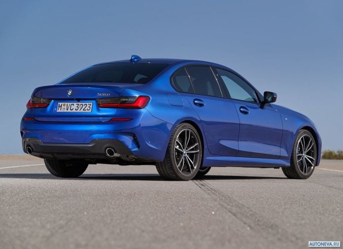 2019 BMW 330i M Sport - фотография 47 из 110