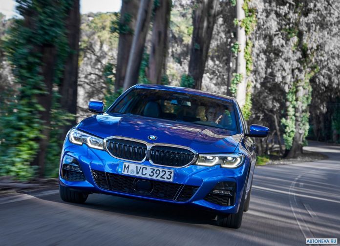 2019 BMW 330i M Sport - фотография 67 из 110