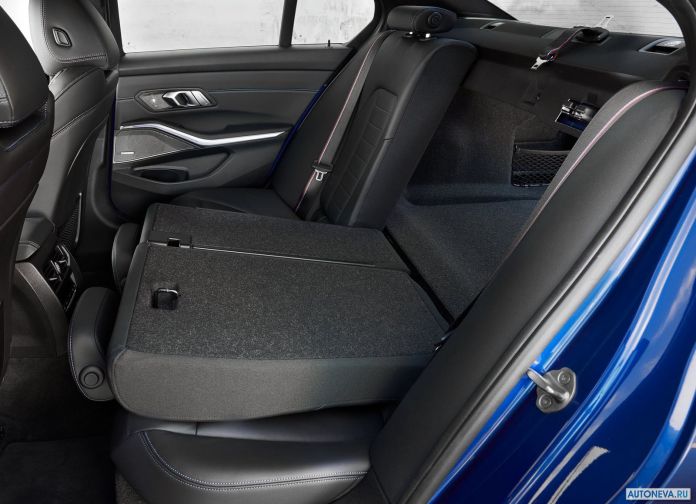 2019 BMW 330i M Sport - фотография 85 из 110