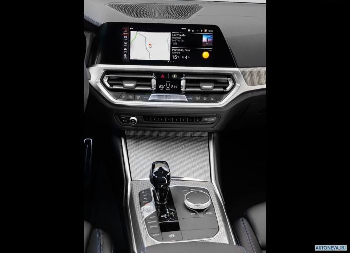 2019 BMW 330i M Sport - фотография 106 из 110
