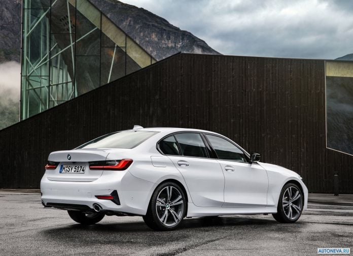 2019 BMW 3-series - фотография 26 из 120 2019 BMW 3-series - фотография 26 из 120