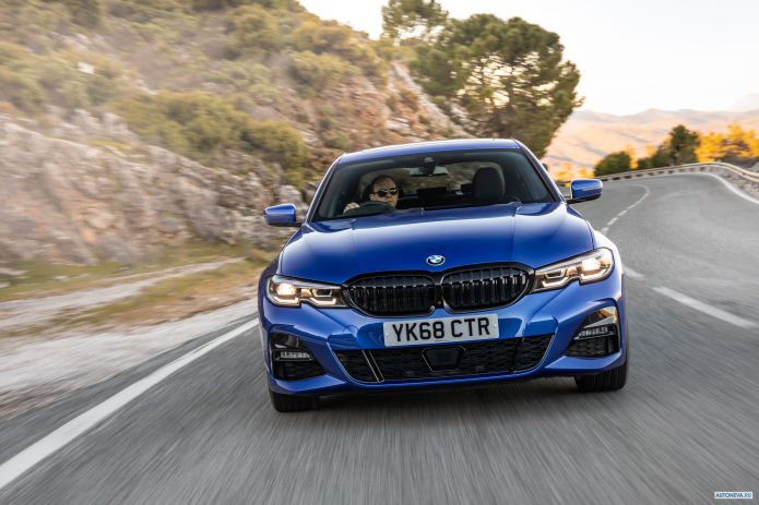 2019 BMW 320d M Sport xDrive UK version - фотография 2 из 40 2019 BMW 320d M Sport xDrive UK version - фотография 2 из 40