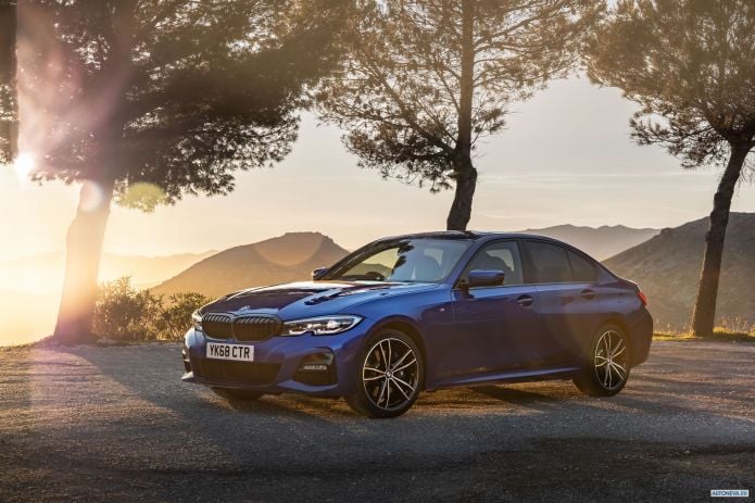 2019 BMW 320d M Sport xDrive UK version - фотография 6 из 40