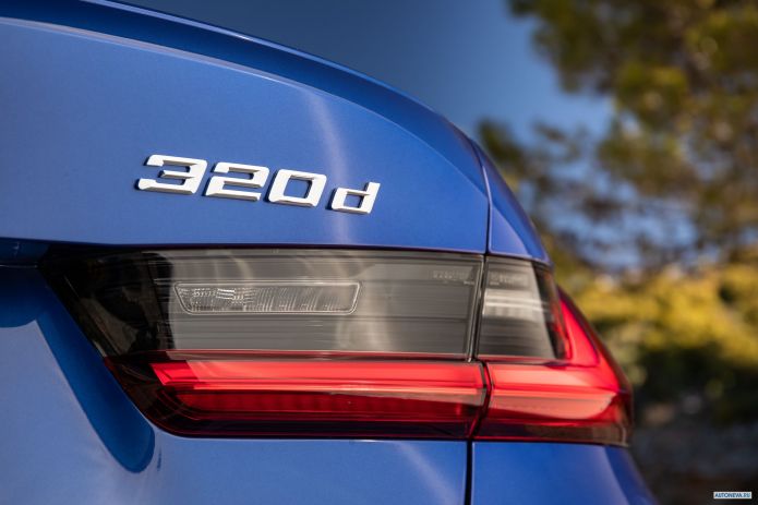 2019 BMW 320d M Sport xDrive UK version - фотография 40 из 40 2019 BMW 320d M Sport xDrive UK version - фотография 40 из 40