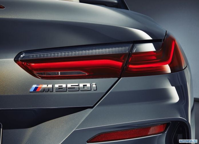 2019 BMW 8-series Convertible - фотография 67 из 78