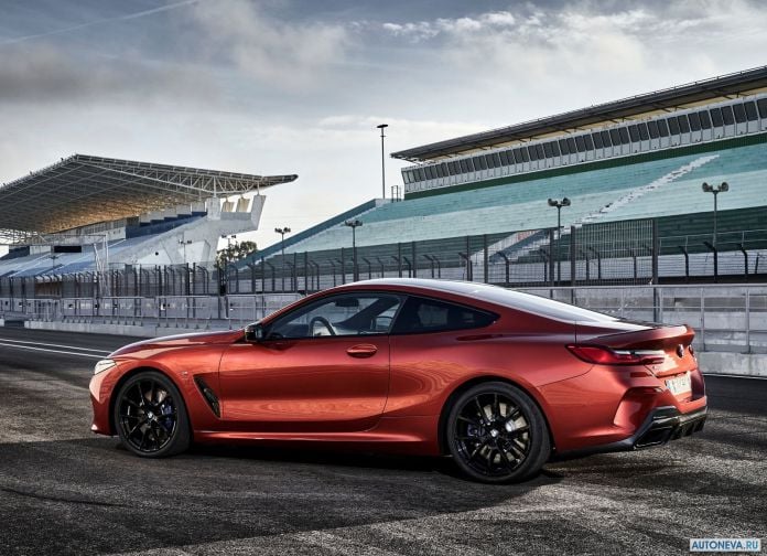 2019 BMW 8-series Coupe - фотография 101 из 240 2019 BMW 8-series Coupe - фотография 101 из 240