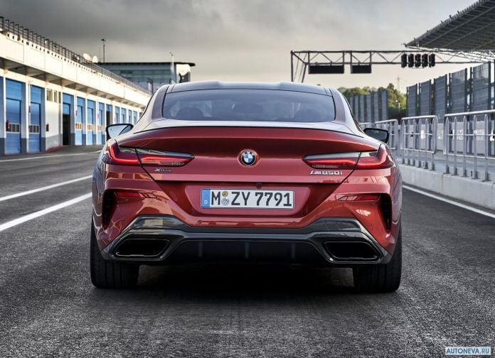 2019 BMW 8-series Coupe - фотография 156 из 240 2019 BMW 8-series Coupe - фотография 156 из 240