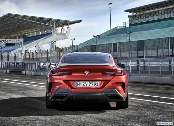 2019 BMW 8-series Coupe - фотография 157 из 240 2019 BMW 8-series Coupe - фотография 157 из 240