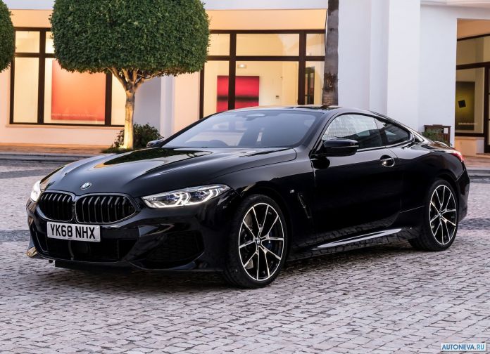 2019 BMW 8-series Coupe UK-version - фотография 3 из 70