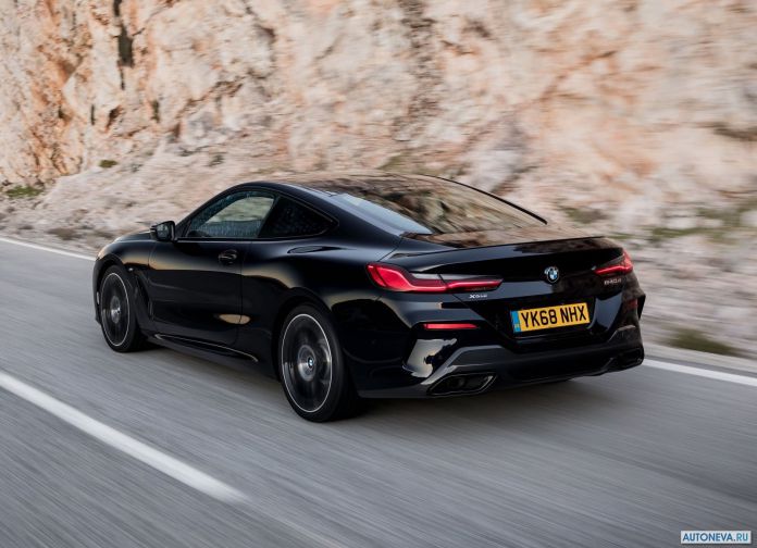 2019 BMW 8-series Coupe UK-version - фотография 35 из 70 2019 BMW 8-series Coupe UK-version - фотография 35 из 70
