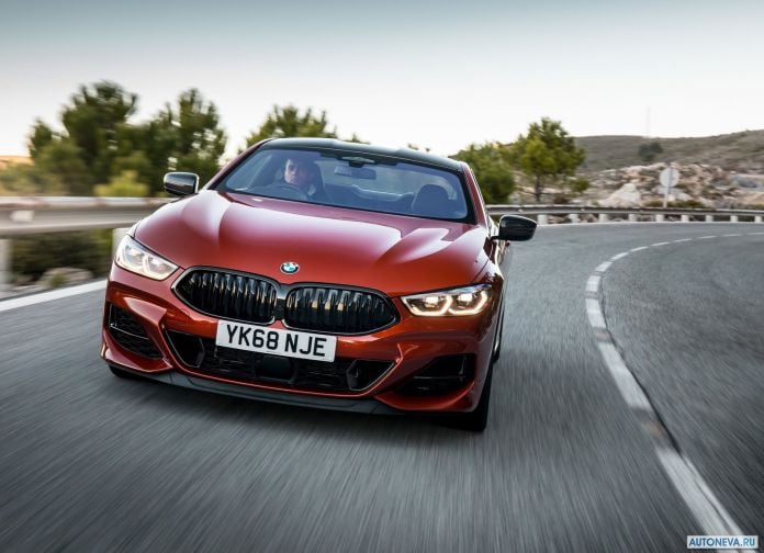 2019 BMW 8-series Coupe UK-version - фотография 44 из 70 2019 BMW 8-series Coupe UK-version - фотография 44 из 70
