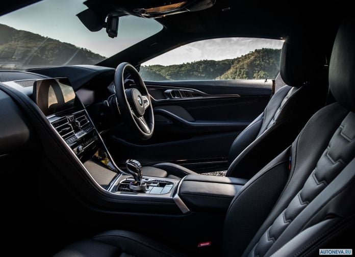2019 BMW 8-series Coupe UK-version - фотография 58 из 70 2019 BMW 8-series Coupe UK-version - фотография 58 из 70