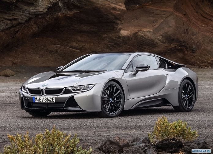 2019 BMW i8 Coupe - фотография 2 из 25 2019 BMW i8 Coupe - фотография 2 из 25