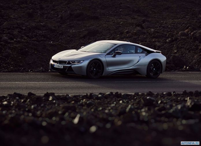 2019 BMW i8 Coupe - фотография 3 из 25 2019 BMW i8 Coupe - фотография 3 из 25